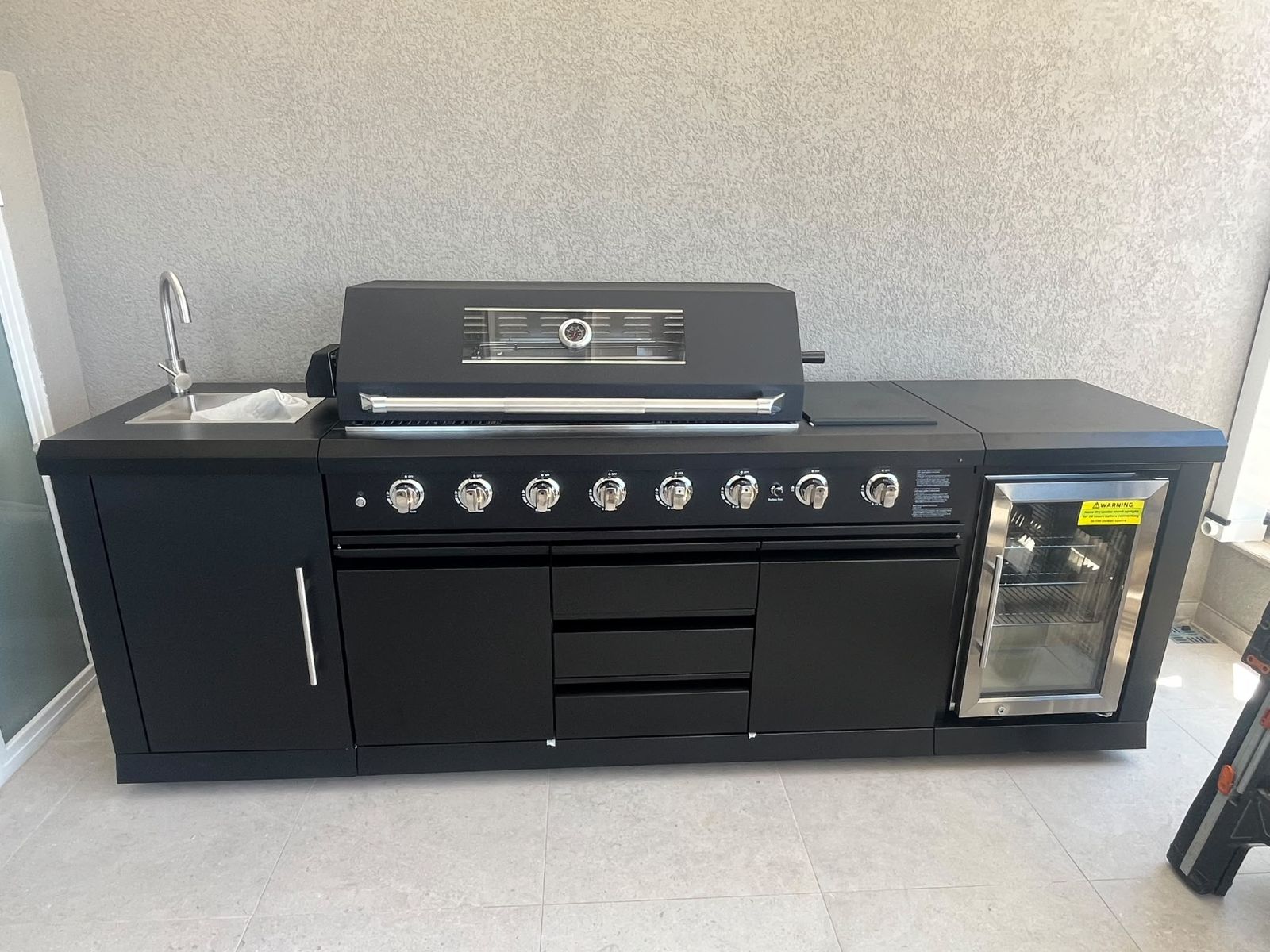Outdoor kitchen unit — Outdoor Kitchens, Malta